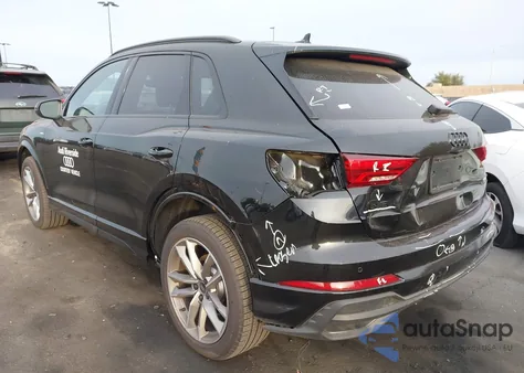 2025 Audi Q3 Premium 45 Tfsi S Line Quattro Tiptronic z USA, uszkodzony, nr VIN WA1DECF39S1014122